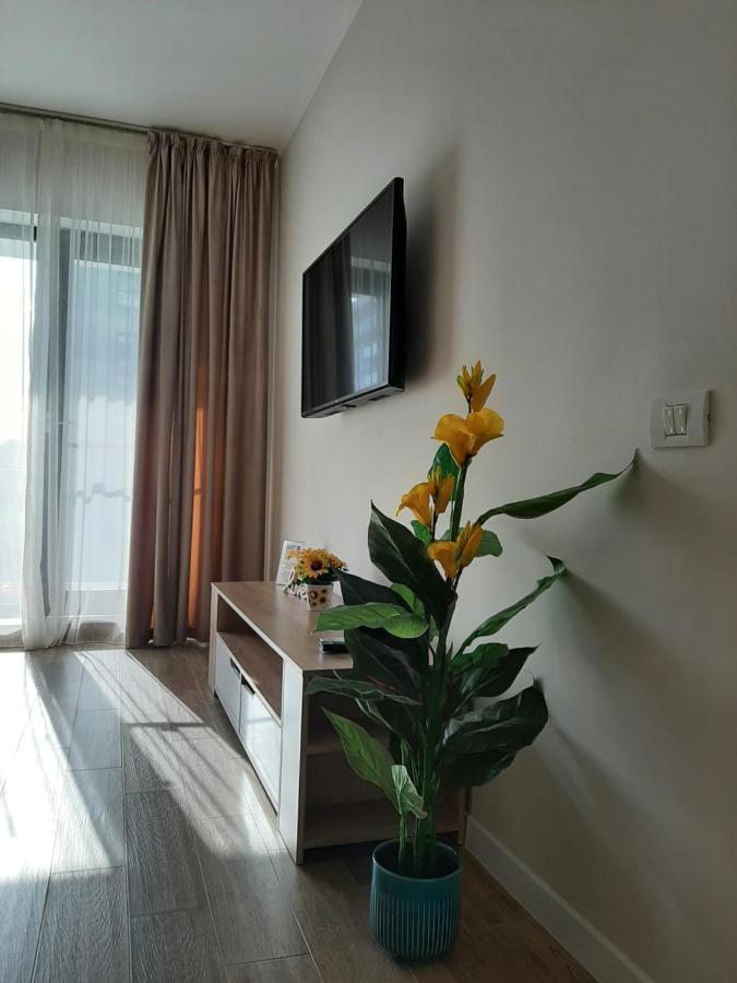 Serrenity Aparthotel Sea View Luxury Tower Navodari Exterior photo